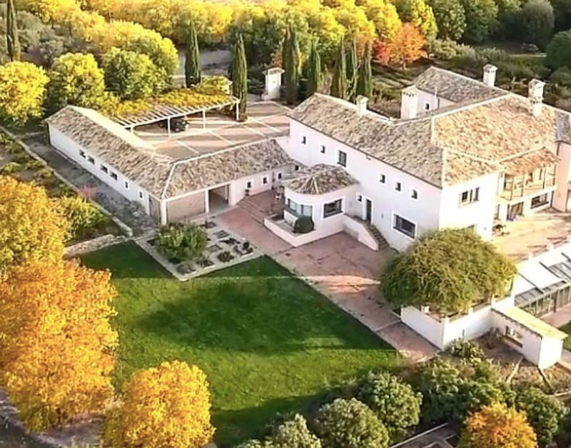 LUXURY RESIDENCE - CUENCA