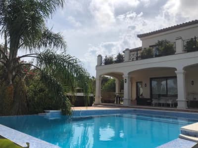 Exceptional Detached Villa in Sotogrande Alto – Golf & Lake Views | Private Spa |