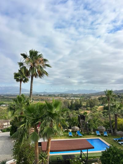 Finca Las Palmeras — Rural Hotel & Wellness Retreat, 25 min from Málaga